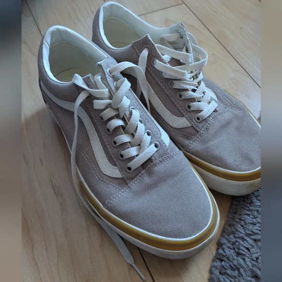 Platform Beige Vans - Picture 1 of 3